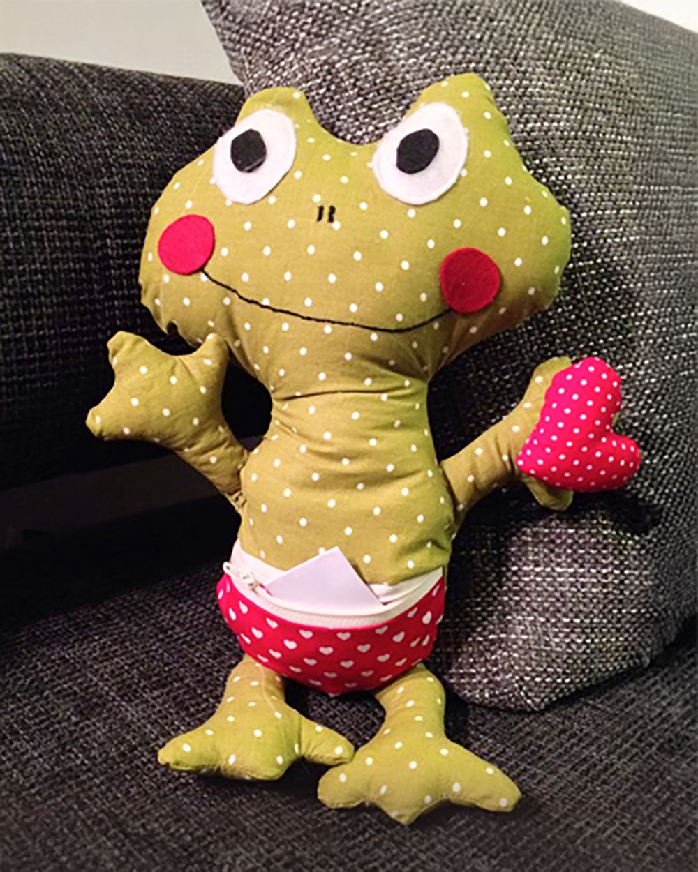 Frosch-Kummerkissen Quenni (Schnittmuster und Nähanleitung)