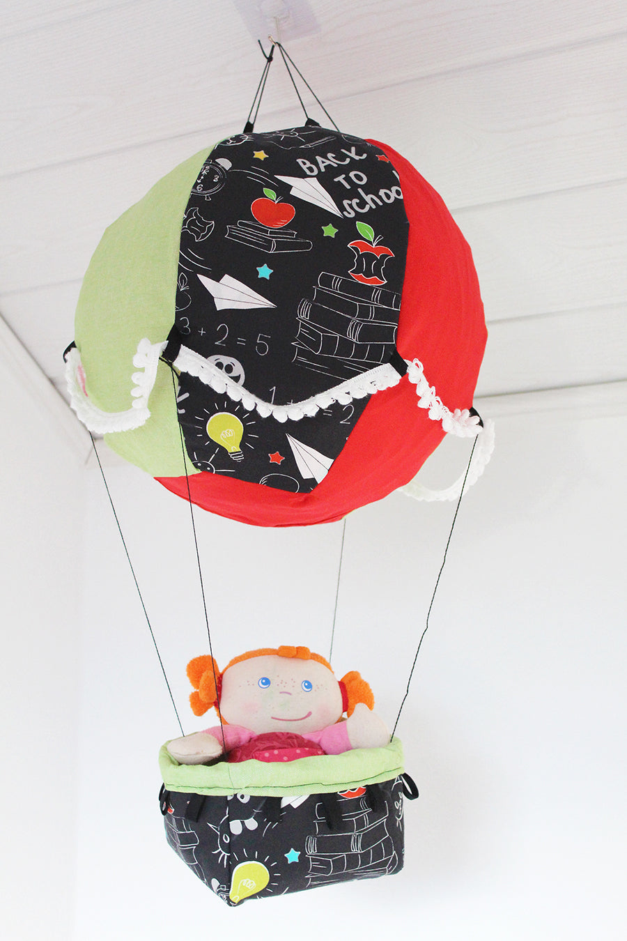 Adventskalender und Kinderzimmerdeko Adventsballon (Schnittmuster und Nähanleitung)