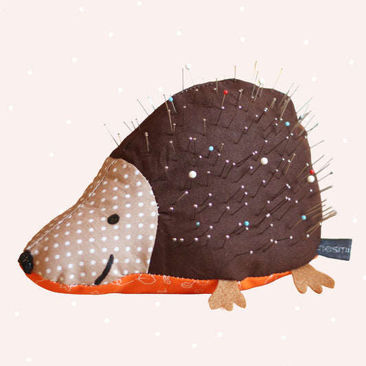 Nadelkissen Igel Igelix (Schnittmuster und Nähanleitung)