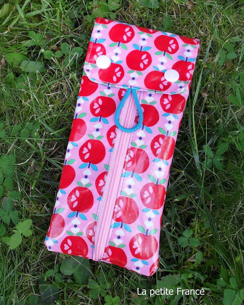Täschchen für Slipeinlagen und Tampons Rosi (Schnittmuster und Nähanleitung)