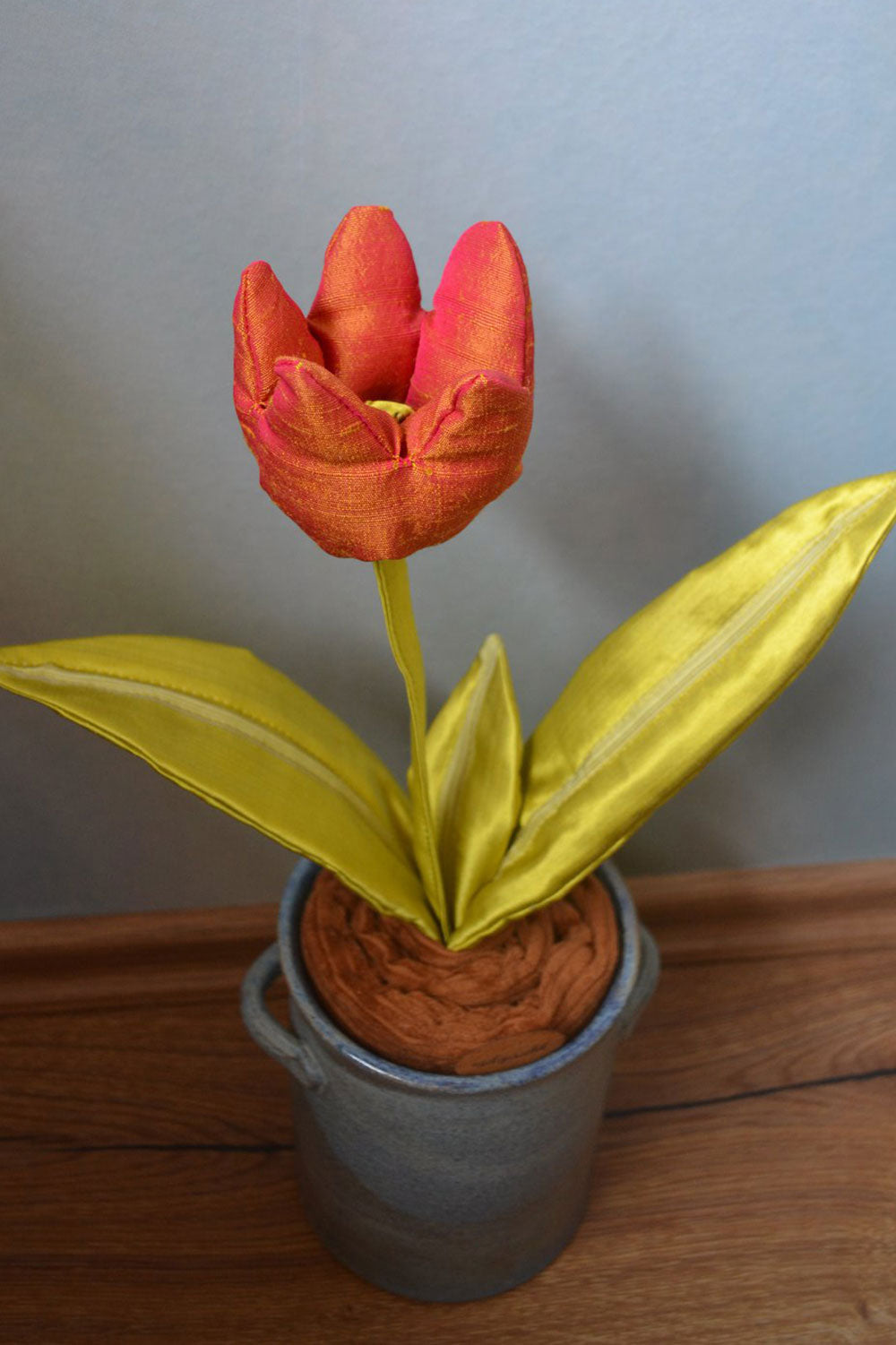 Zimmerpflanze Frieda Tulpe (Schnittmuster und Nähanleitung)